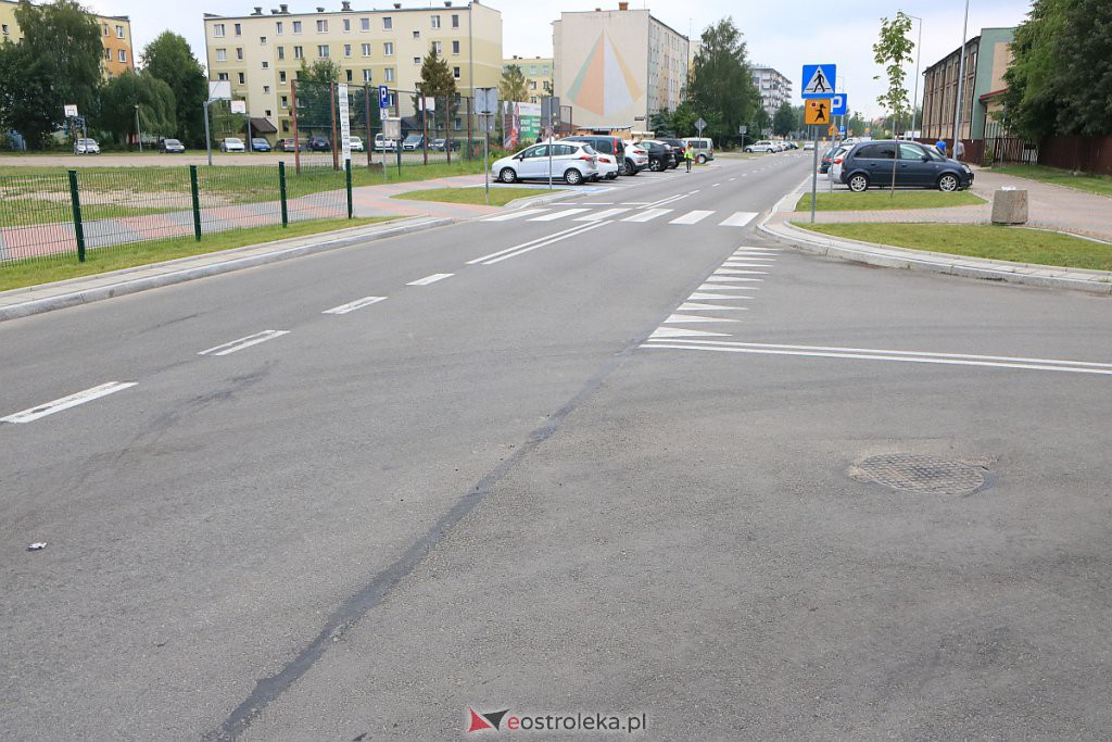 Ulica Blachnickiego oficjalnie odebrana po przebudowie. 585 dni po terminie! [22.06.2020] - zdjęcie #32 - eOstroleka.pl
