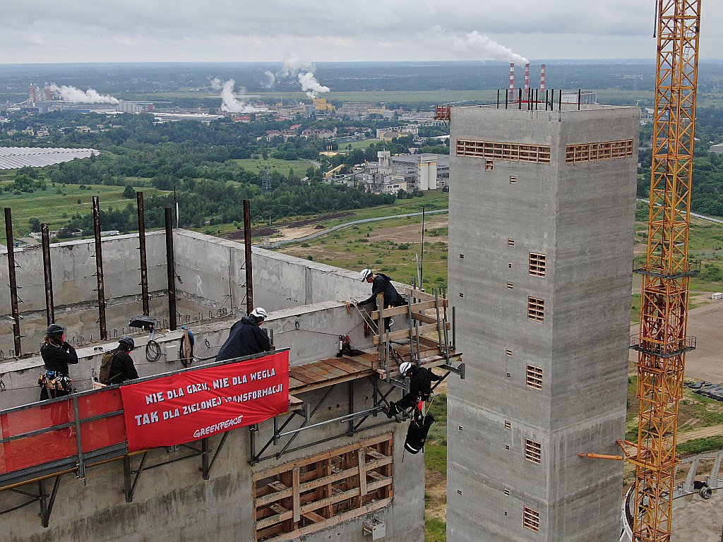 Protest Greenpeace na budowie elektrowni Ostrołęka C [23.06.2020] - zdjęcie #10 - eOstroleka.pl