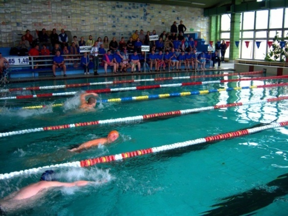 VI Zawody Pływackie Osób Niepełnosprawnych (21.10.2010) - zdjęcie #29 - eOstroleka.pl