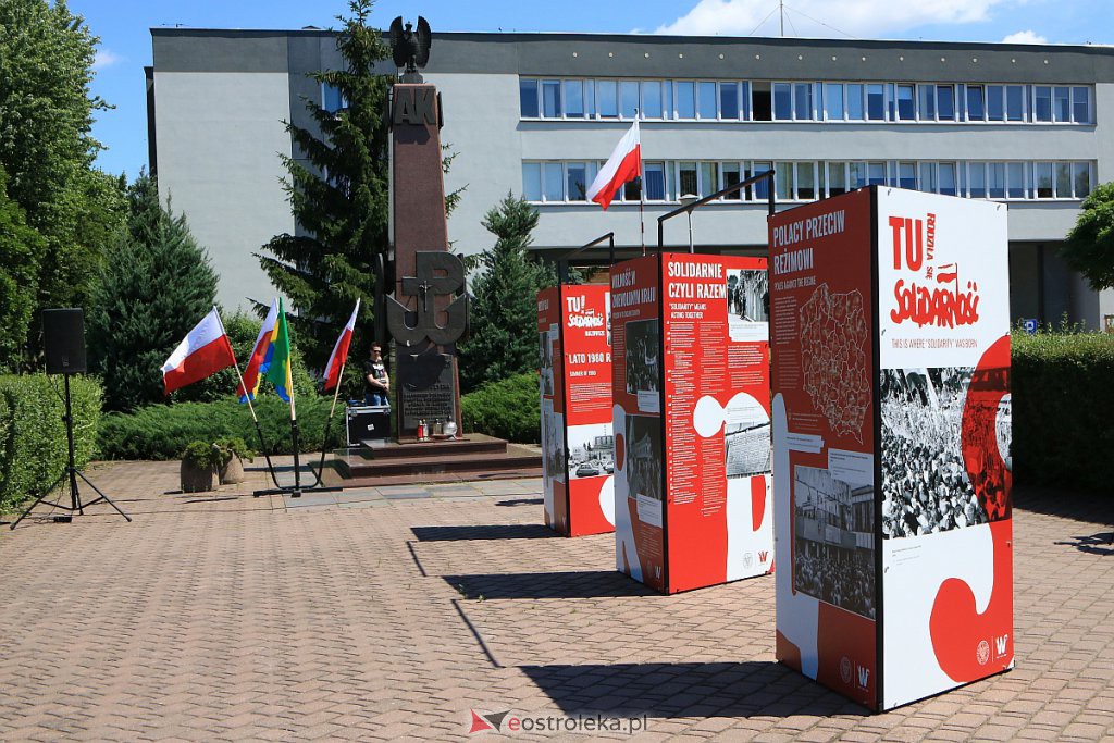 „Tu rodziła się Solidarność” – oficjalne otwarcie wystawy w Ostrołęce [01.07.2020] - zdjęcie #14 - eOstroleka.pl