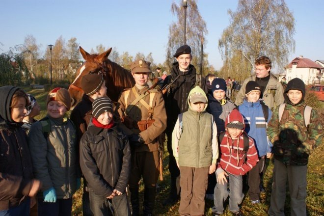 Gry uliczne (23.10.2010) - zdjęcie #68 - eOstroleka.pl