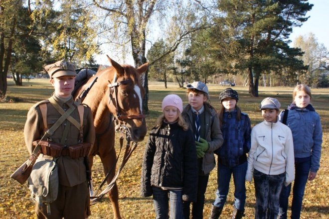 Gry uliczne (23.10.2010) - zdjęcie #66 - eOstroleka.pl