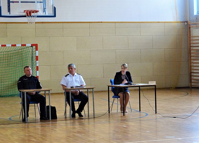 Gmina Olszewo-Borki: Radni debatowali nad absolutorium i wotum zaufania dla wójt [14.07.2020] - zdjęcie #4 - eOstroleka.pl