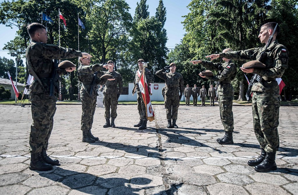 7 nowych terytorialsów z powiatu ostrołęckiego złożyło przysięgę wojskową [20.07.2020] - zdjęcie #9 - eOstroleka.pl