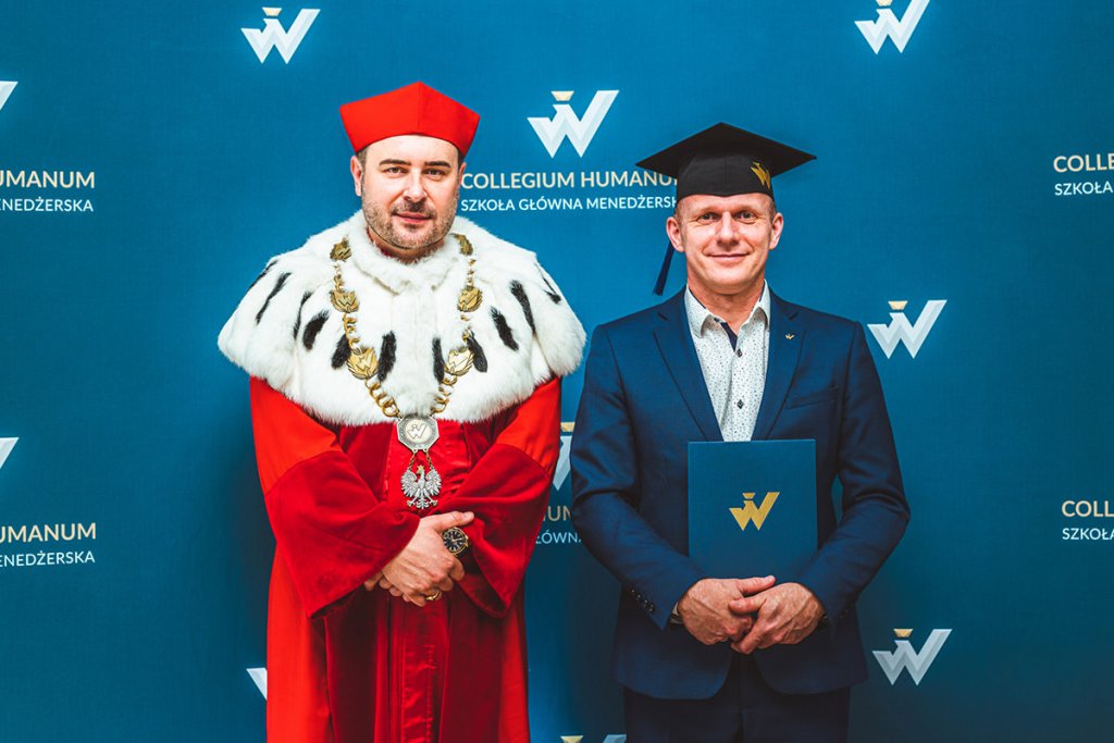 Graduacja absolwentów MBA w Ostrołęce - fot. Kinga Skalik [3.07.2020] - zdjęcie #1 - eOstroleka.pl