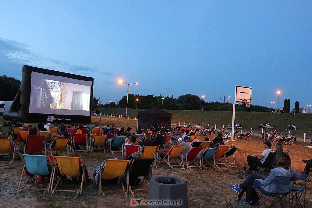 Kino letnie w Ostrołęce [24.07.2020] - zdjęcie #14 - eOstroleka.pl