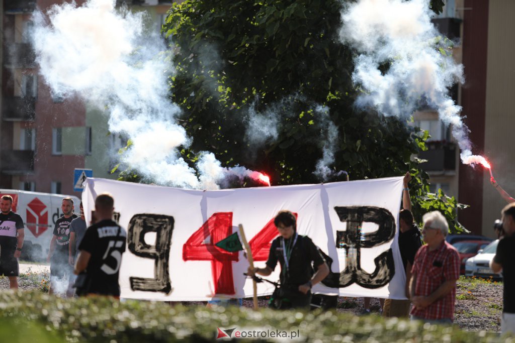 Godzina W w Ostrołęce. uczciliśmy pamięć Powstańców Warszawskich [1.08.2020] - zdjęcie #12 - eOstroleka.pl