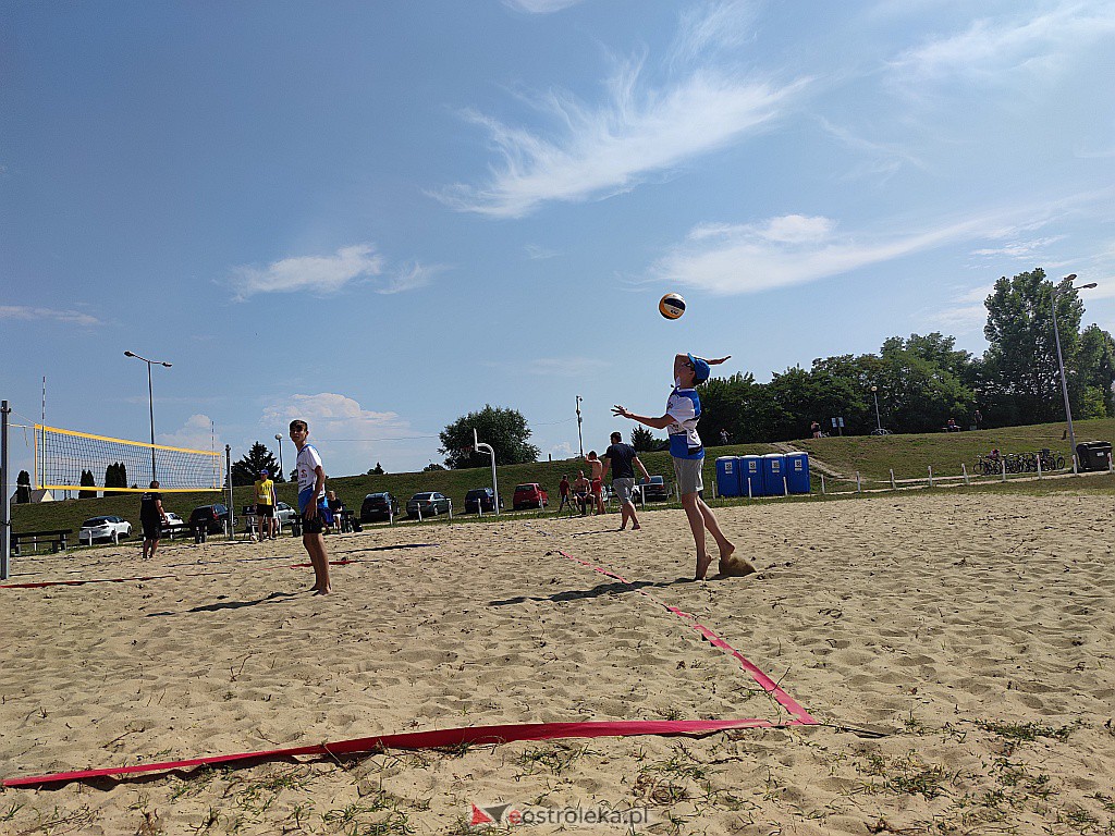 Sportowa niedziela na plaży miejskiej [09.08.2020] - zdjęcie #34 - eOstroleka.pl