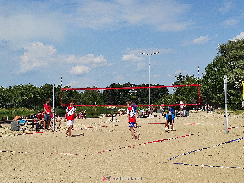 Sportowa niedziela na plaży miejskiej [09.08.2020] - zdjęcie #72 - eOstroleka.pl