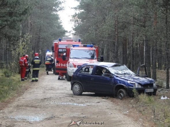 Wypadek śmiertelny na trasie Nasiadki - Grale (28.10.2010) - zdjęcie #5 - eOstroleka.pl