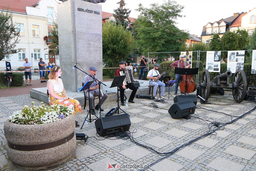 Art-Czwartek: MC Quintet i muzyka powojennej Warszawy [13.08.2020] - zdjęcie #1 - eOstroleka.pl