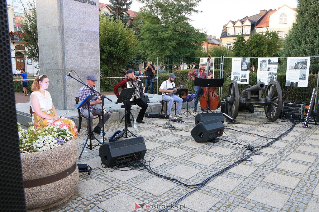 Art-Czwartek: MC Quintet i muzyka powojennej Warszawy [13.08.2020] - zdjęcie #4 - eOstroleka.pl