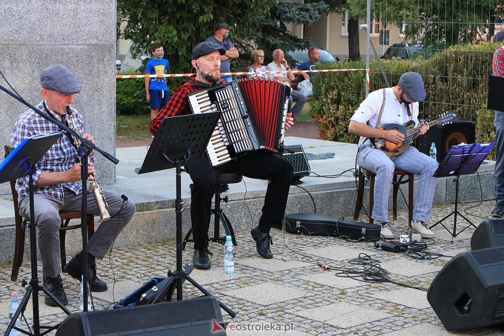 Art-Czwartek: MC Quintet i muzyka powojennej Warszawy [13.08.2020] - zdjęcie #18 - eOstroleka.pl