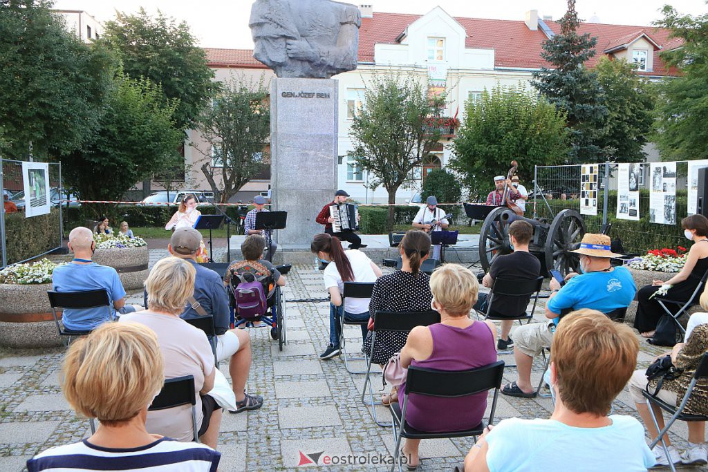 Art-Czwartek: MC Quintet i muzyka powojennej Warszawy [13.08.2020] - zdjęcie #19 - eOstroleka.pl