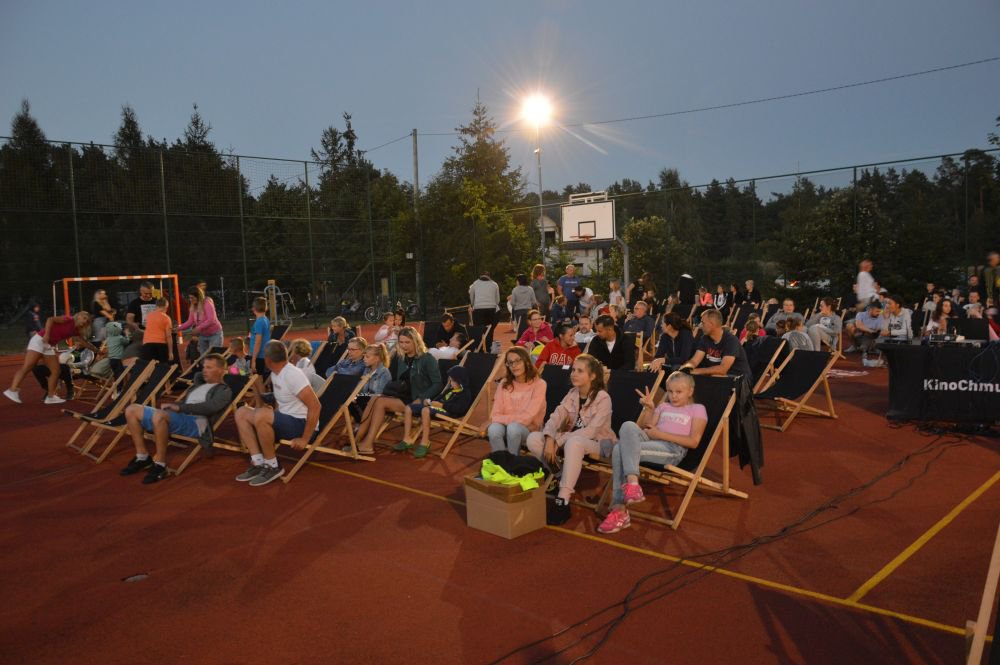 Kino Letnie Po Sąsiedzku. Pech to nie grzech w Biaobieli [13.08.2020] - zdjęcie #10 - eOstroleka.pl