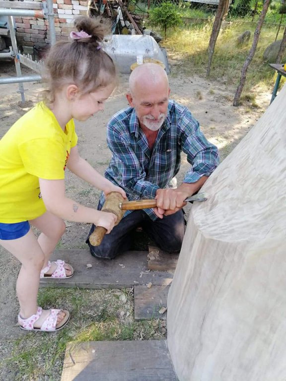 Kapliczka w Teodorowie poświęcona  - zdjęcie #4 - eOstroleka.pl