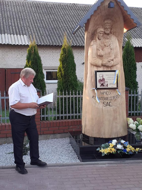 Kapliczka w Teodorowie poświęcona  - zdjęcie #1 - eOstroleka.pl