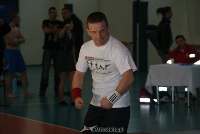 Colloseum - piąta edycja turnieju Ju Jitsu Full Contact (MMA) i Grapplingu w Ostrołęce (30.10.2010) - zdjęcie #123 - eOstroleka.pl