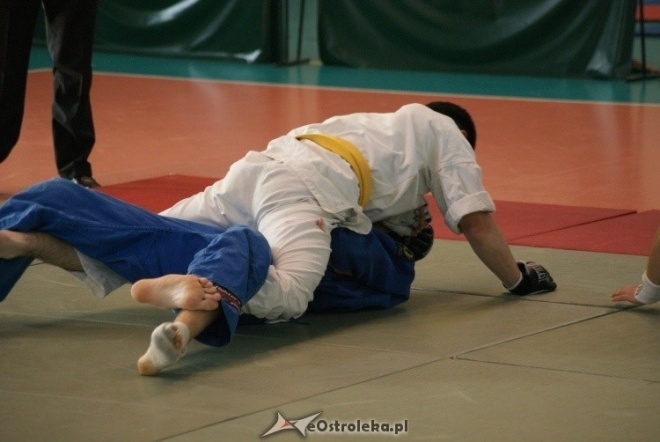 Colloseum - piąta edycja turnieju Ju Jitsu Full Contact (MMA) i Grapplingu w Ostrołęce (30.10.2010) - zdjęcie #106 - eOstroleka.pl