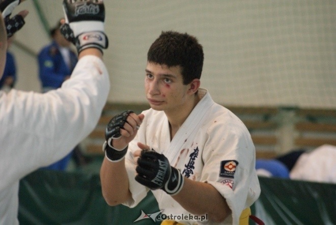 Colloseum - piąta edycja turnieju Ju Jitsu Full Contact (MMA) i Grapplingu w Ostrołęce (30.10.2010) - zdjęcie #64 - eOstroleka.pl