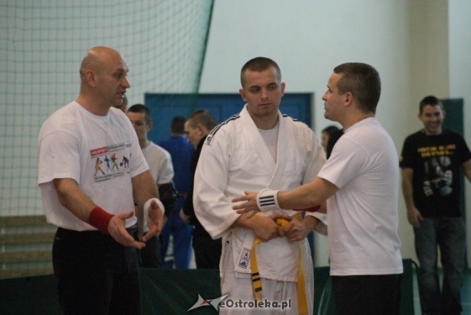 Colloseum - piąta edycja turnieju Ju Jitsu Full Contact (MMA) i Grapplingu w Ostrołęce (30.10.2010) - zdjęcie #41 - eOstroleka.pl