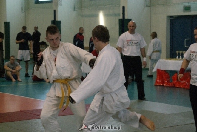 Colloseum - piąta edycja turnieju Ju Jitsu Full Contact (MMA) i Grapplingu w Ostrołęce (30.10.2010) - zdjęcie #40 - eOstroleka.pl