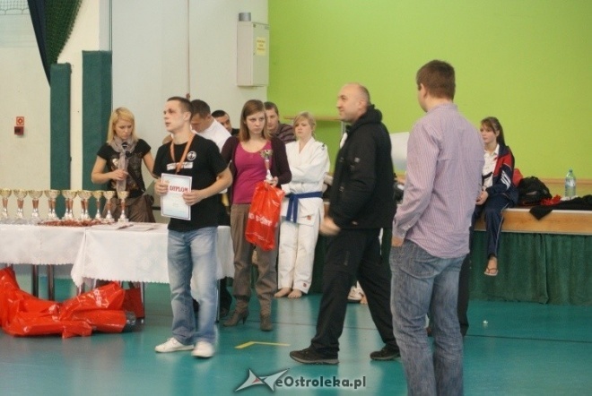 Colloseum - piąta edycja turnieju Ju Jitsu Full Contact (MMA) i Grapplingu w Ostrołęce (30.10.2010) - zdjęcie #29 - eOstroleka.pl