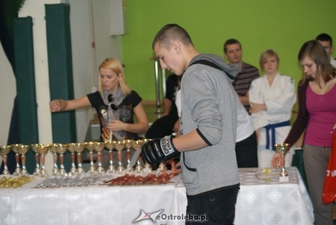 Colloseum - piąta edycja turnieju Ju Jitsu Full Contact (MMA) i Grapplingu w Ostrołęce (30.10.2010) - zdjęcie #26 - eOstroleka.pl