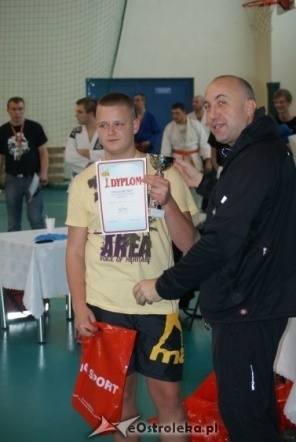 Colloseum - piąta edycja turnieju Ju Jitsu Full Contact (MMA) i Grapplingu w Ostrołęce (30.10.2010) - zdjęcie #10 - eOstroleka.pl