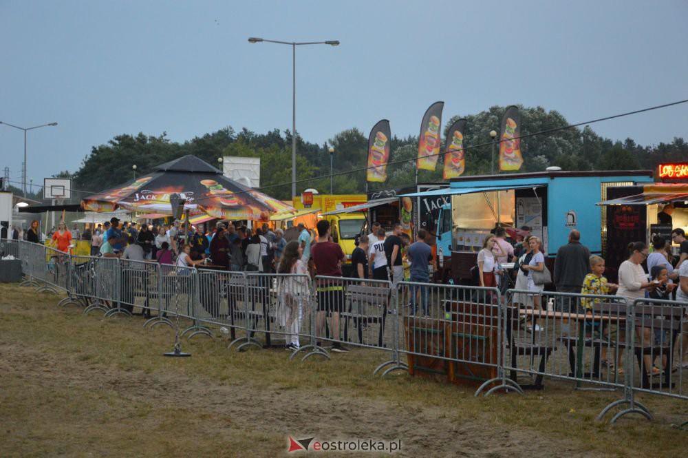 Deszczowy festiwal smaków [22.08.2020] - zdjęcie #1 - eOstroleka.pl