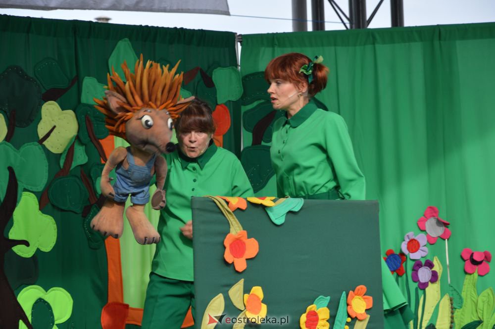Awanturka z leśnego podwórka - Teatr Bajlandia wystąpił na scenie przy Kupcu [23.08.2020] - zdjęcie #24 - eOstroleka.pl