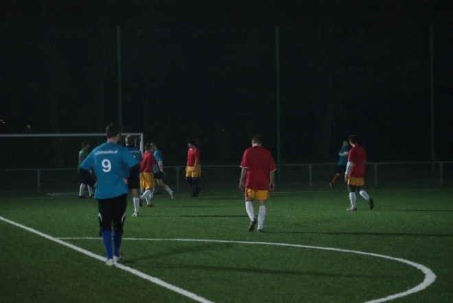 Turniej piłki nożnej 7 - finał (29.10.2010) - zdjęcie #38 - eOstroleka.pl