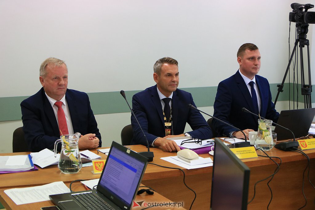 XXXI sesja Rady Miasta w Ostrołęce [27.08.2020] - zdjęcie #2 - eOstroleka.pl