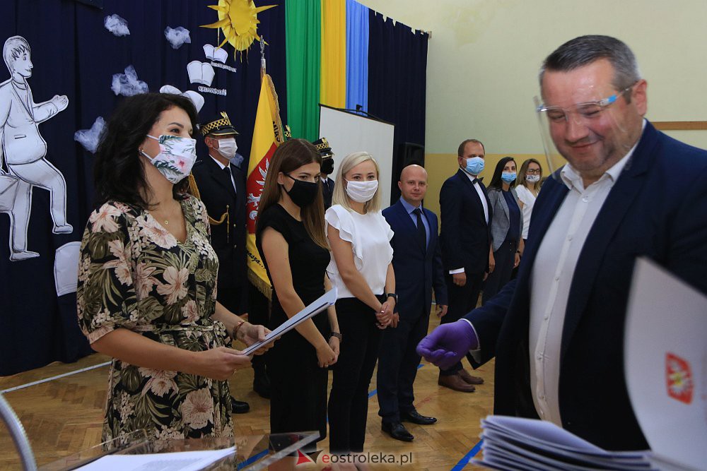 Nominacje nauczycielskie i dyrektorskie w ostrołęckich szkołach [28.08.2020] - zdjęcie #60 - eOstroleka.pl