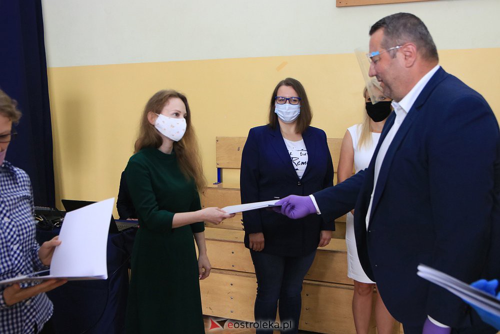 Nominacje nauczycielskie i dyrektorskie w ostrołęckich szkołach [28.08.2020] - zdjęcie #52 - eOstroleka.pl
