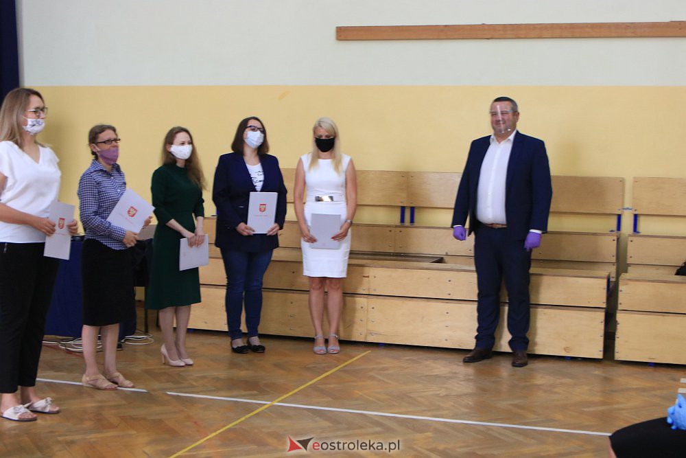 Nominacje nauczycielskie i dyrektorskie w ostrołęckich szkołach [28.08.2020] - zdjęcie #49 - eOstroleka.pl