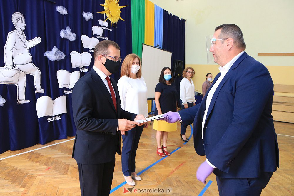 Nominacje nauczycielskie i dyrektorskie w ostrołęckich szkołach [28.08.2020] - zdjęcie #20 - eOstroleka.pl