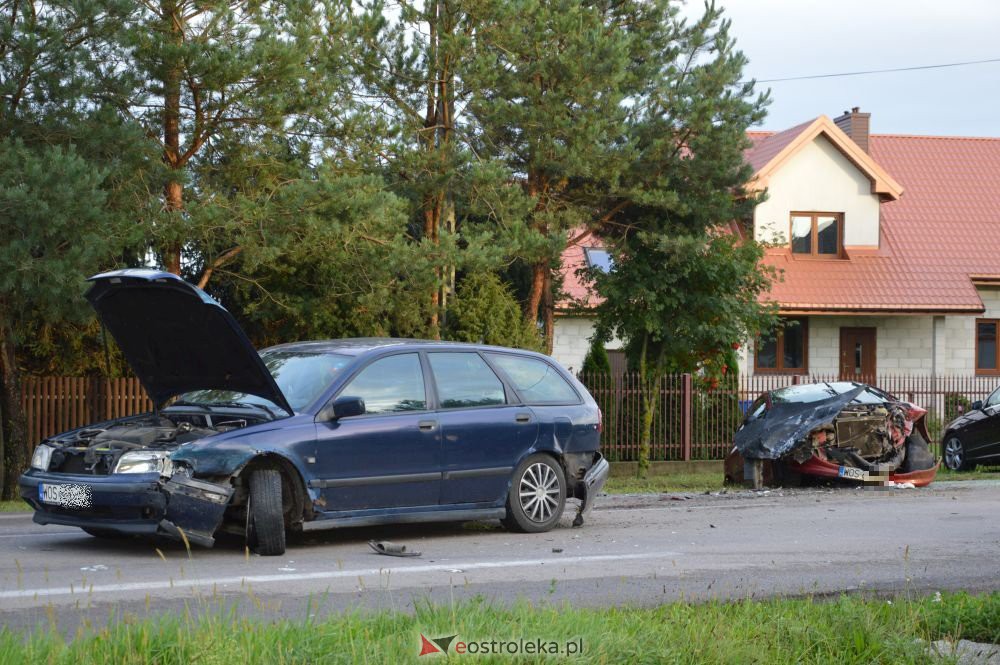 Wypadek w Pokrzywnicy [31.08.2020] - zdjęcie #3 - eOstroleka.pl