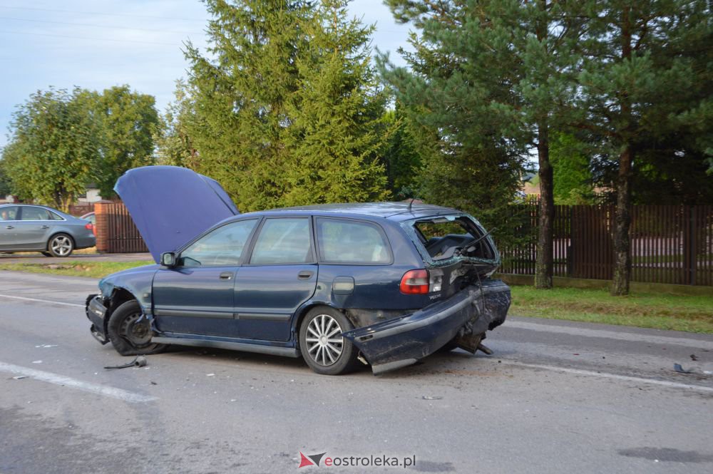 Wypadek w Pokrzywnicy [31.08.2020] - zdjęcie #7 - eOstroleka.pl