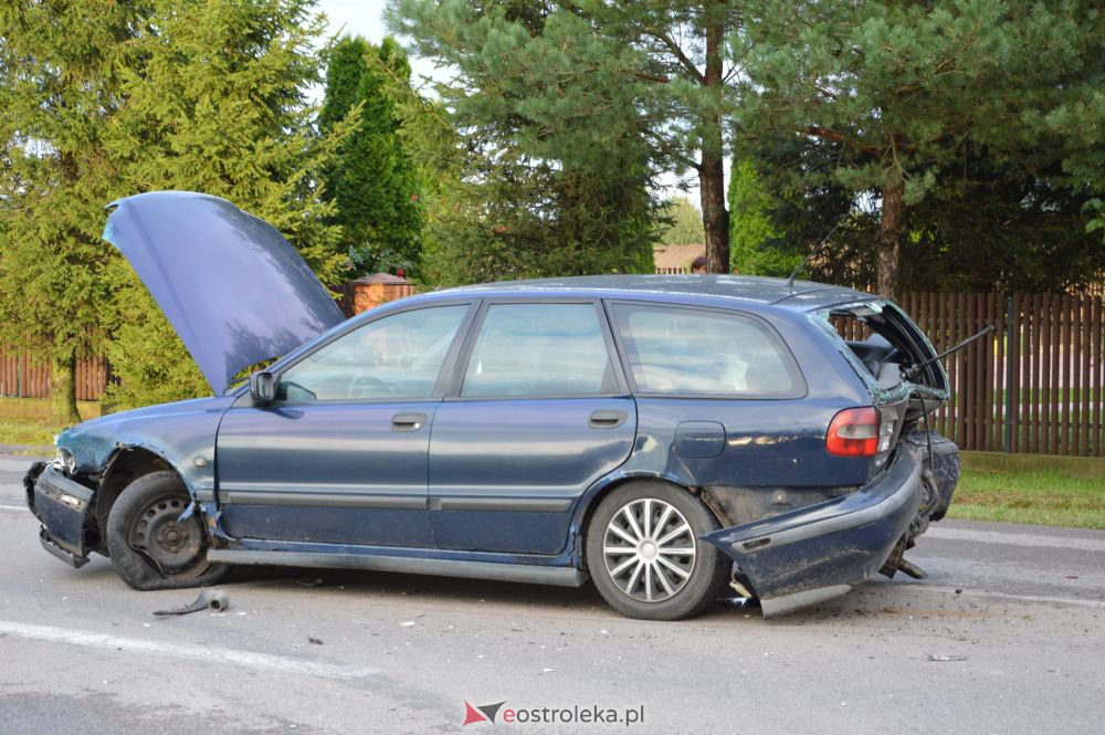 Wypadek w Pokrzywnicy [31.08.2020] - zdjęcie #10 - eOstroleka.pl