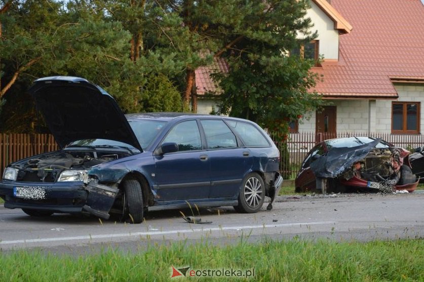 Wypadek w Pokrzywnicy [31.08.2020] - zdjęcie #12 - eOstroleka.pl