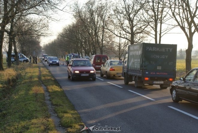 Wypadek pod Kadzidłem (01.11.2010) - zdjęcie #18 - eOstroleka.pl