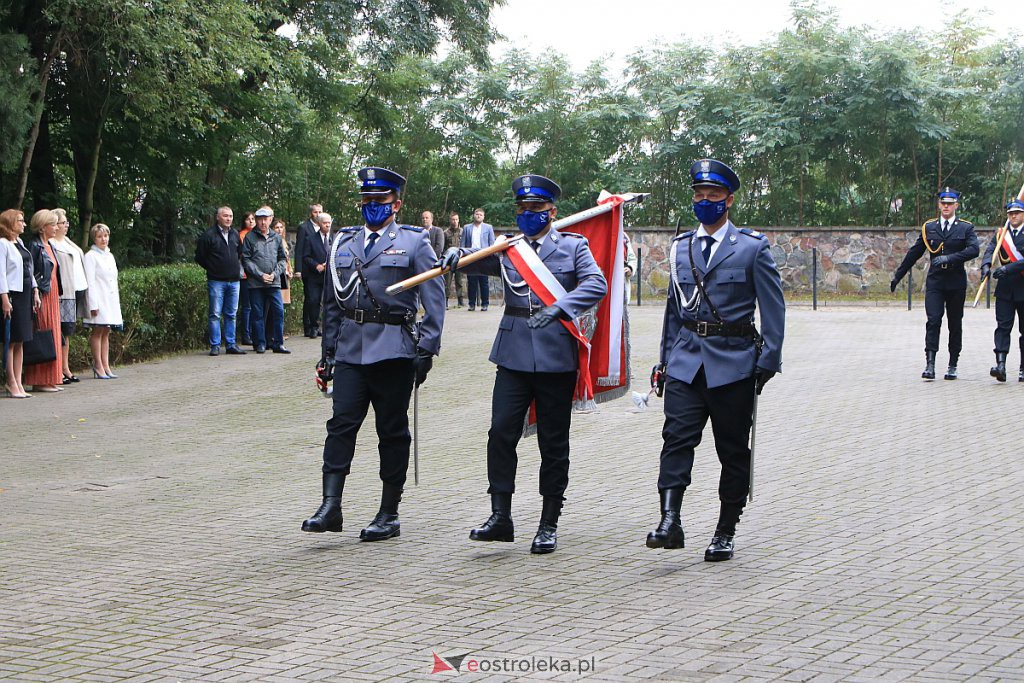 Ostrołęckie obchody 81. rocznicy wybuchu II Wojny Światowej [01.09.2020] - zdjęcie #3 - eOstroleka.pl