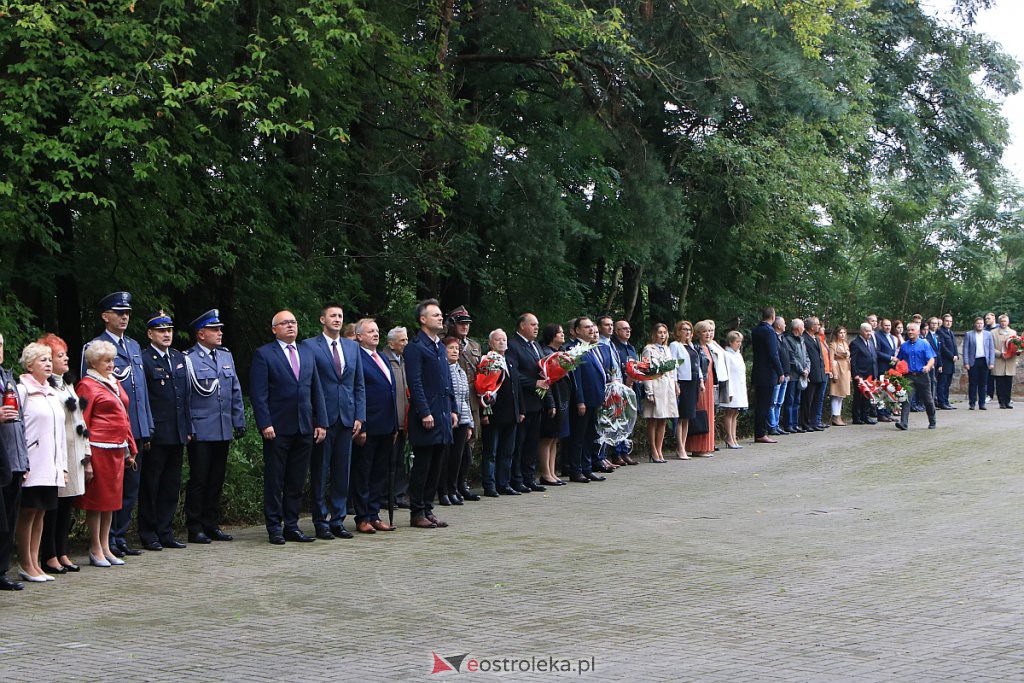 Ostrołęckie obchody 81. rocznicy wybuchu II Wojny Światowej [01.09.2020] - zdjęcie #19 - eOstroleka.pl