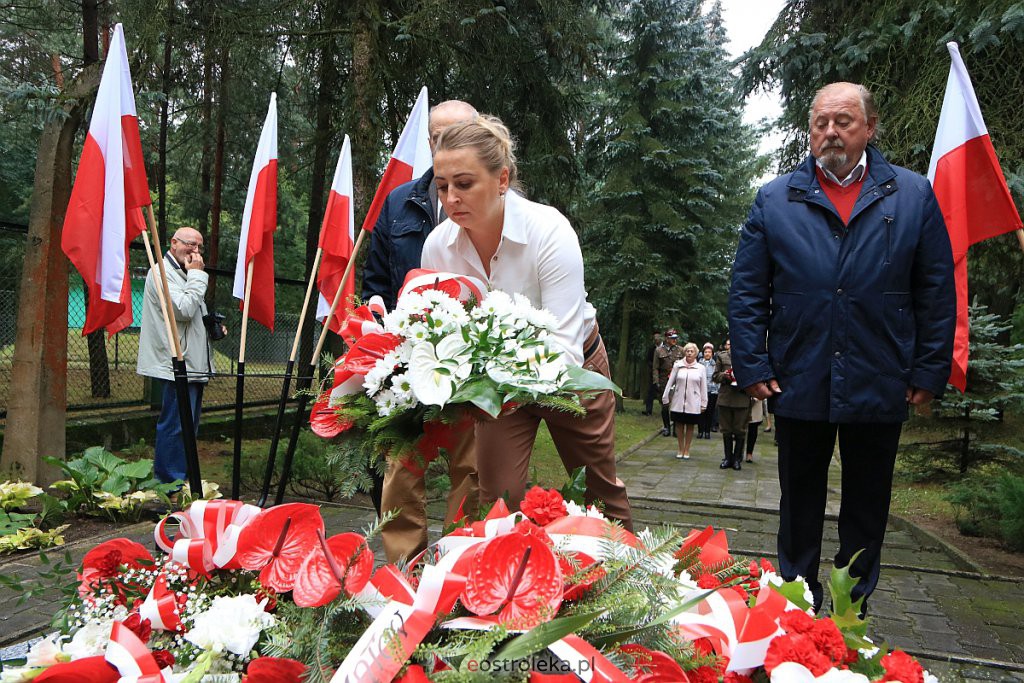 Ostrołęckie obchody 81. rocznicy wybuchu II Wojny Światowej [01.09.2020] - zdjęcie #25 - eOstroleka.pl