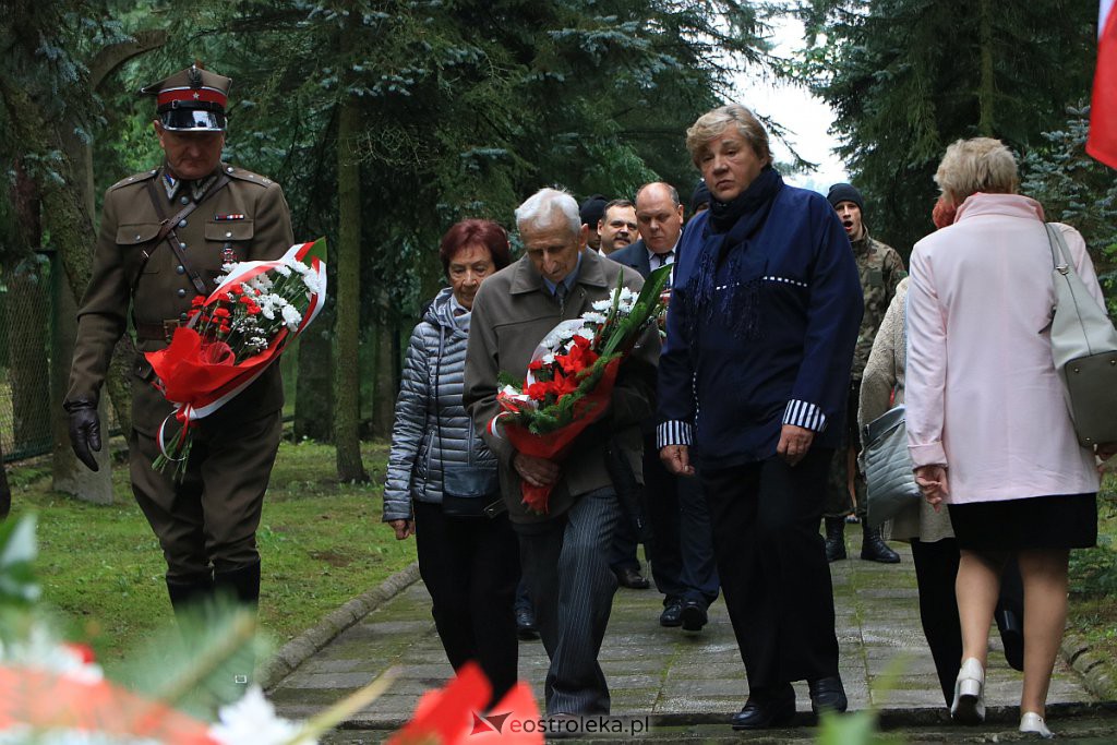Ostrołęckie obchody 81. rocznicy wybuchu II Wojny Światowej [01.09.2020] - zdjęcie #19 - eOstroleka.pl