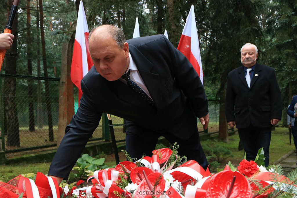 Ostrołęckie obchody 81. rocznicy wybuchu II Wojny Światowej [01.09.2020] - zdjęcie #12 - eOstroleka.pl