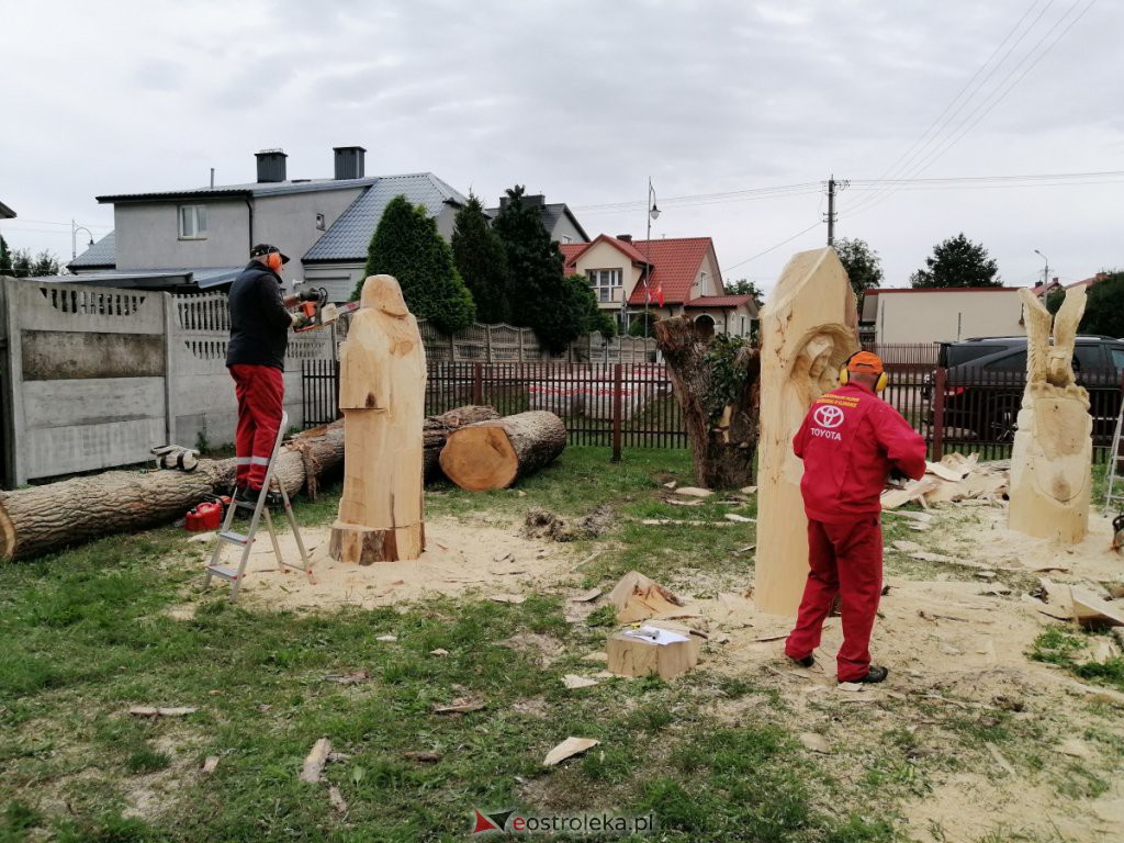 Plener rzeźbiarski w Rzekuniu [02.09.2020] - zdjęcie #5 - eOstroleka.pl
