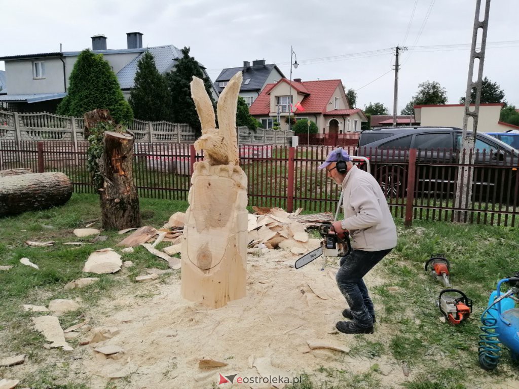 Plener rzeźbiarski w Rzekuniu [02.09.2020] - zdjęcie #2 - eOstroleka.pl