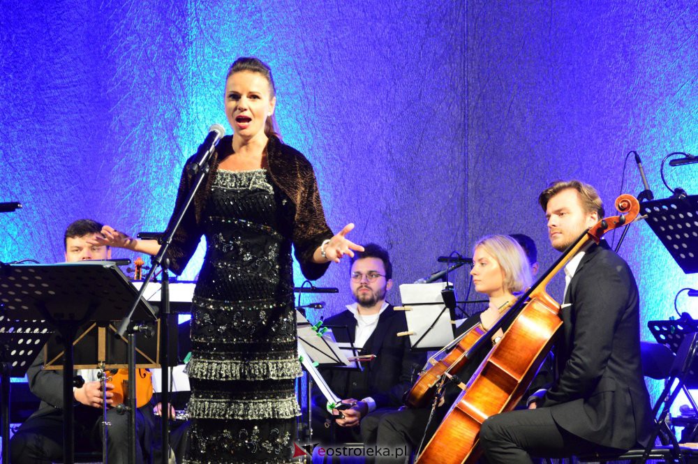 Ostrołęckie Operalia TYLKO MI CIEBIE MAMO… [4.09.2020] - zdjęcie #9 - eOstroleka.pl